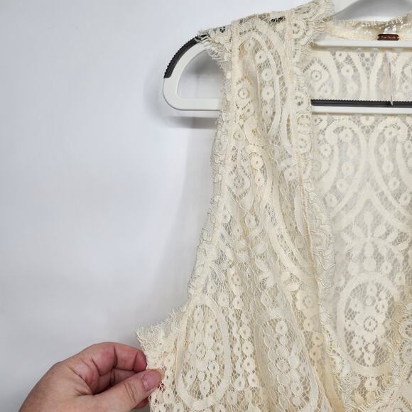 Free People Ivory Heart In Two Relaxed V Neck Lace Fairy Mini Dress Women's M - Picture 4 of 7